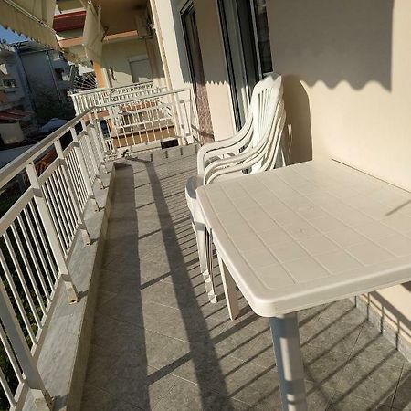 Lazaros Apartments Olympiakí Aktí Esterno foto