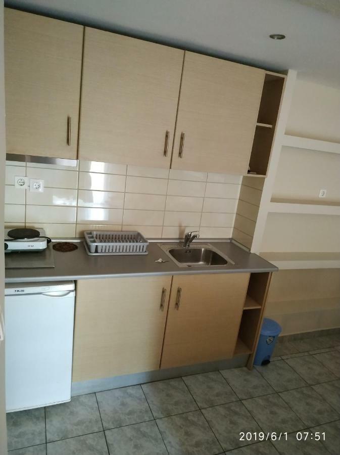 Lazaros Apartments Olympiakí Aktí Esterno foto