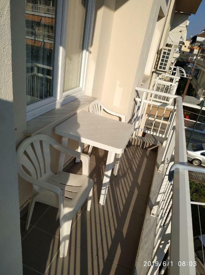 Lazaros Apartments Olympiakí Aktí Esterno foto